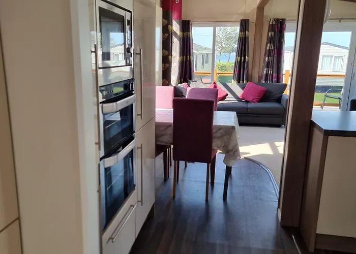 Magnificent Sea View Lodge